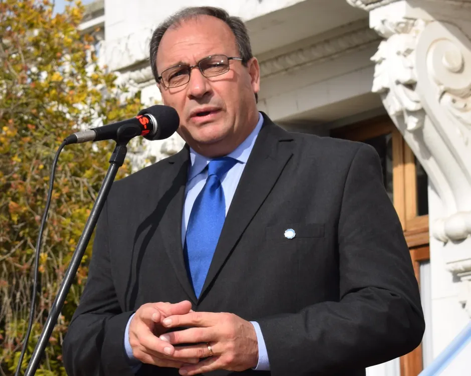 ENTREVISTA GLP: El intendente Capra se mostró “preocupado” porque “la economía puede explotar en cualquier momento”