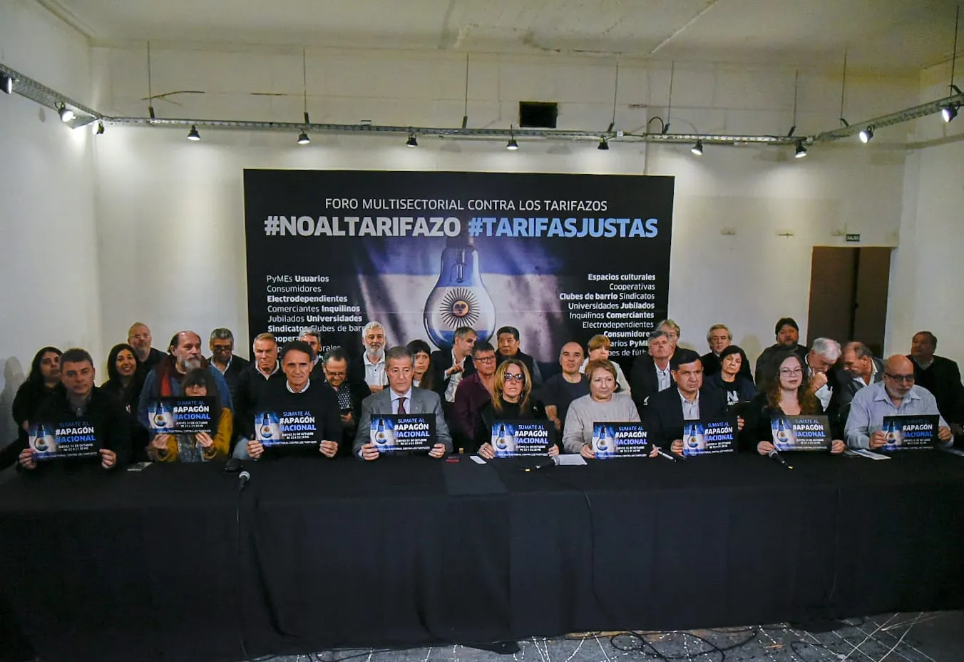 Convocatoria al apagón nacional contra los tarifazos