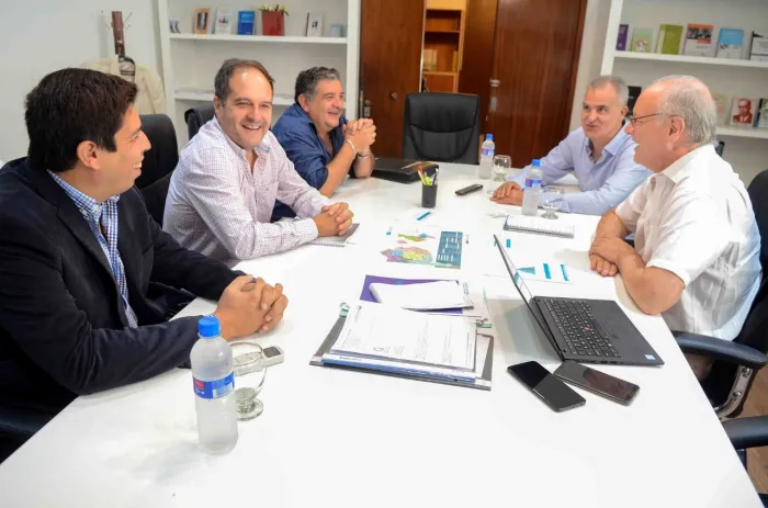 Maggiotti y Gollán hablaron de “regionalizaciones de los centros municipales” de Salud
