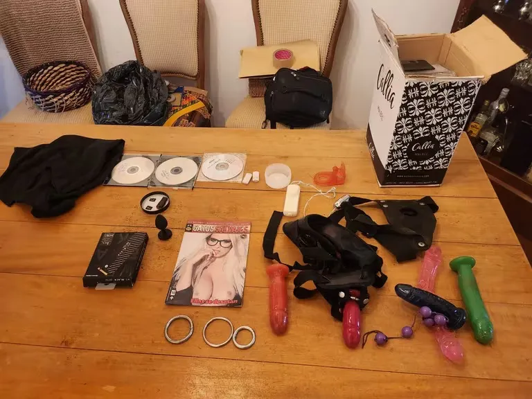 Diputado Kiczka prófugo tras ser acusado de pedofilia