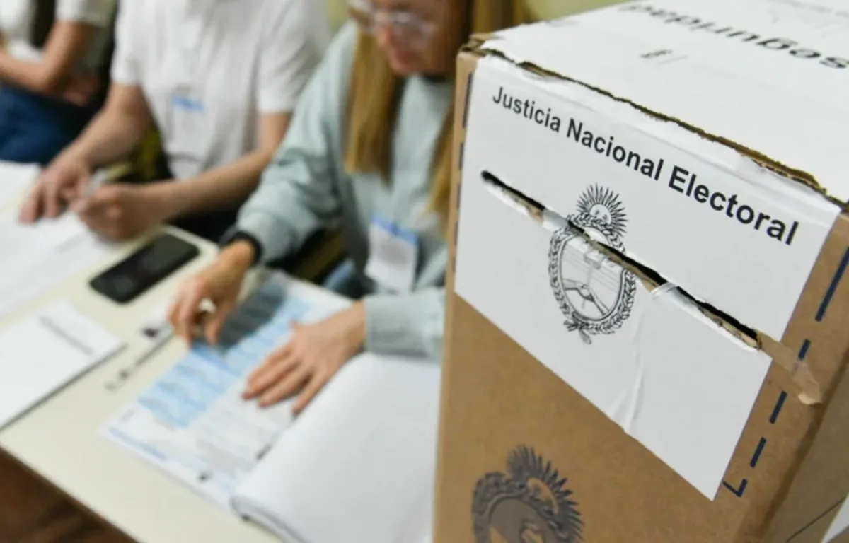 El oficialismo busca eliminar las PASO.