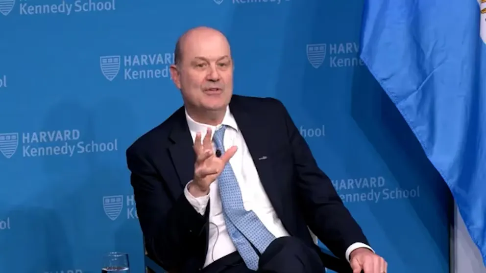 Sturzenegger Tierra del Fuego