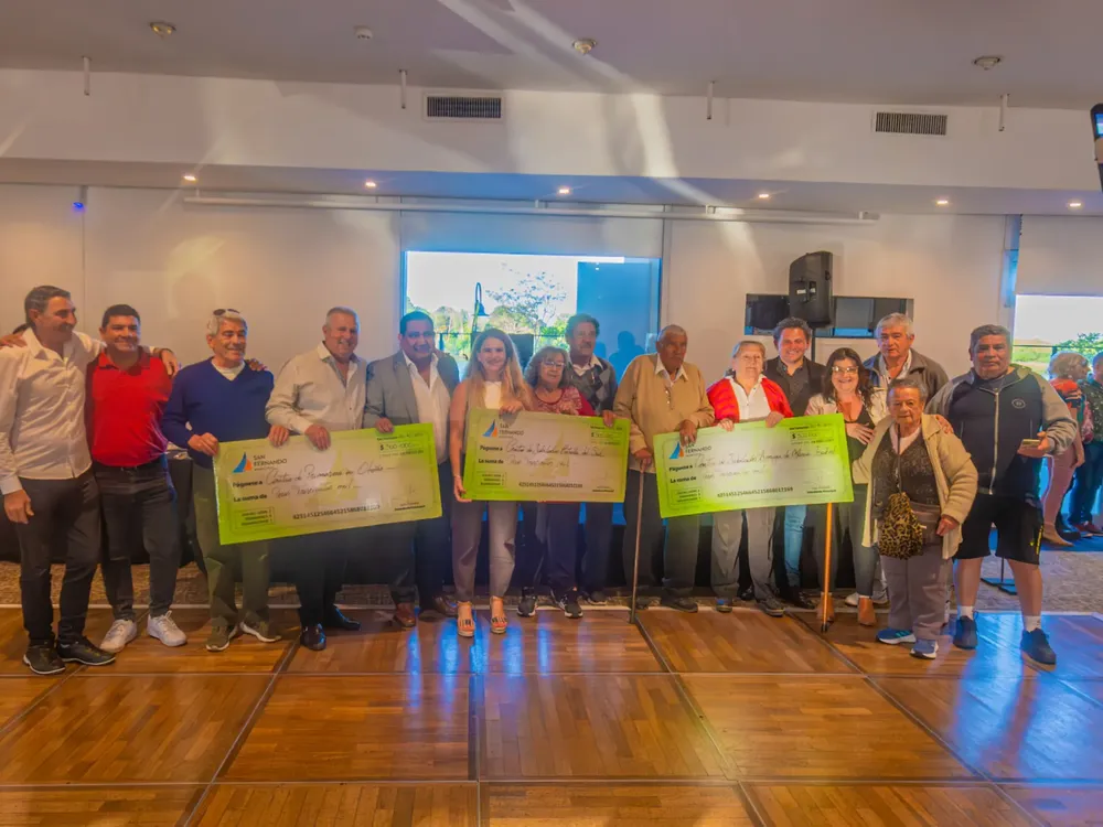 San Fernando entregó una ayuda para refaccionar los Centros de Jubilados 2