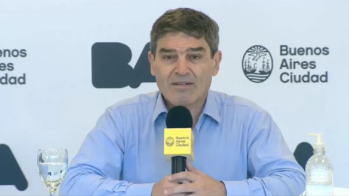 Grupos priorizados ya pueden solicitar turnos para vacunarse contra la gripe en CABA