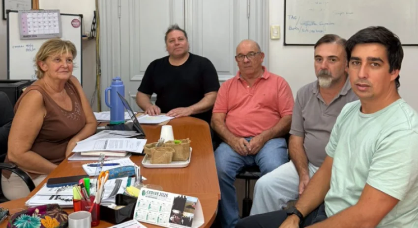 Lavalle gestiona la llegada de carreras de la UNLP al distrito