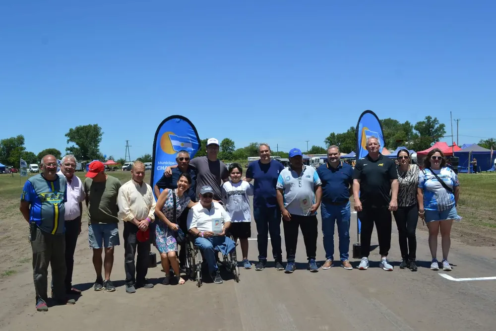 Golía estuvo en la reinauguración del Circuito “Los Sauces” (1)