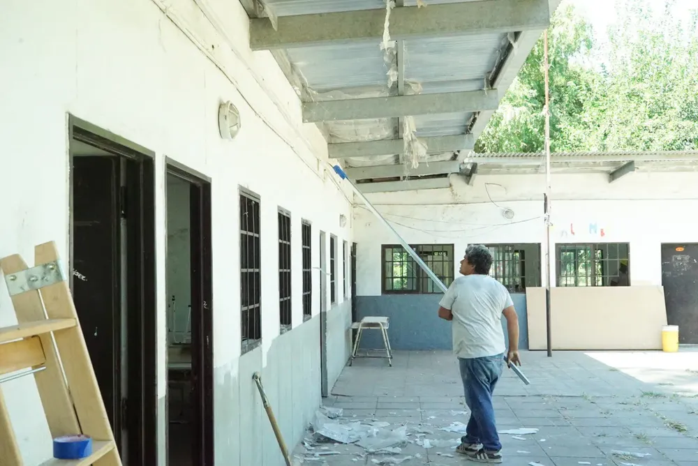 Alak supervisó las obras en la Escuela Agraria Nº1 de Abasto 3
