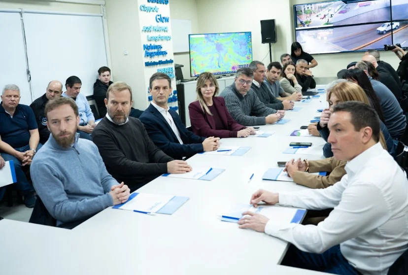 Fassi avanzó en acuerdos educativos y participó de una reunión regional 2