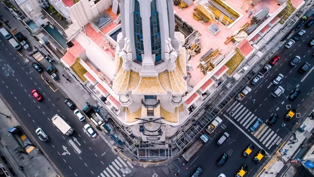 Avanza la puesta en valor de la imponente Confitería del Molino