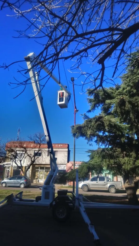 El intendente Bordoni avanza con el Plan Iluminar 2020