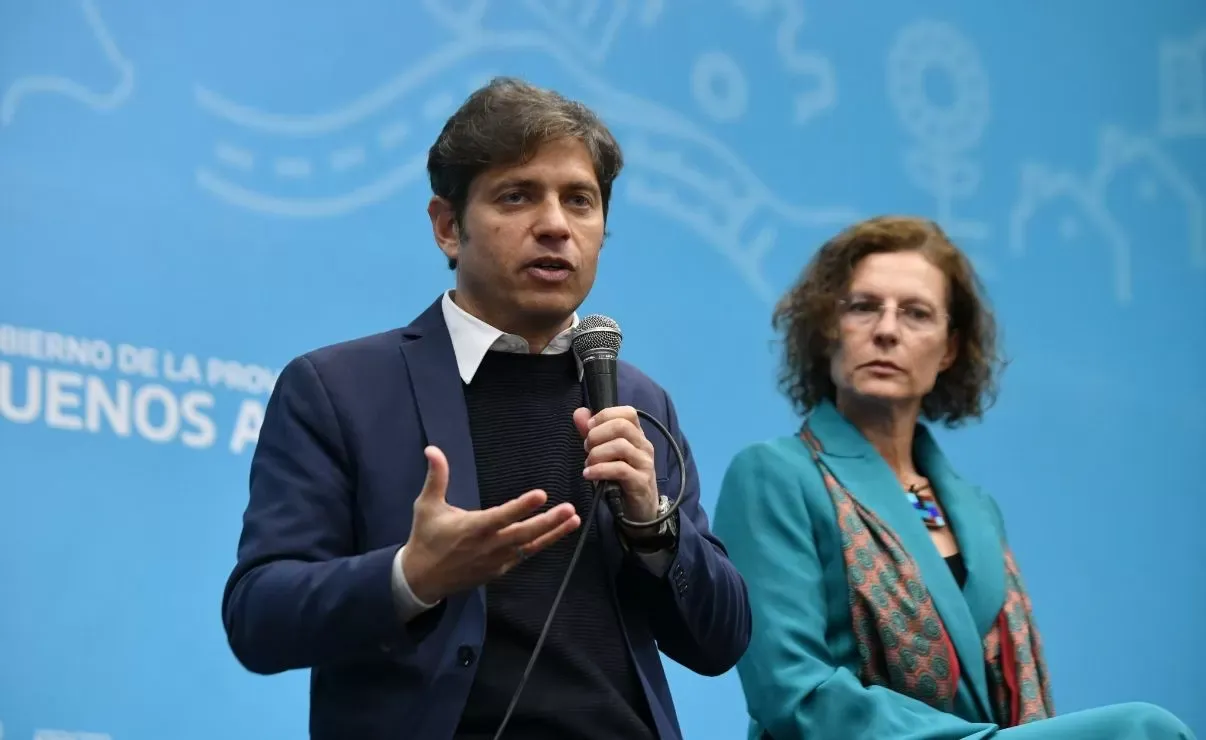 Kicillof y varios intendentes firmaron convenios con Unicef