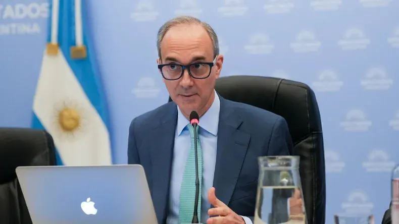 Carlos Torrendell Sec. de Educación Nación