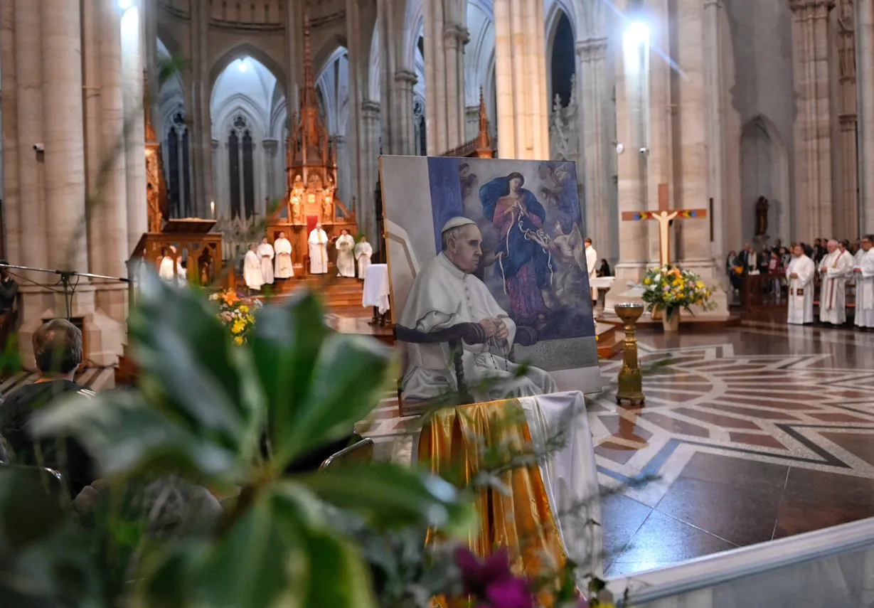 El adiós al Papa Francisco en Provincia: misa y emoción