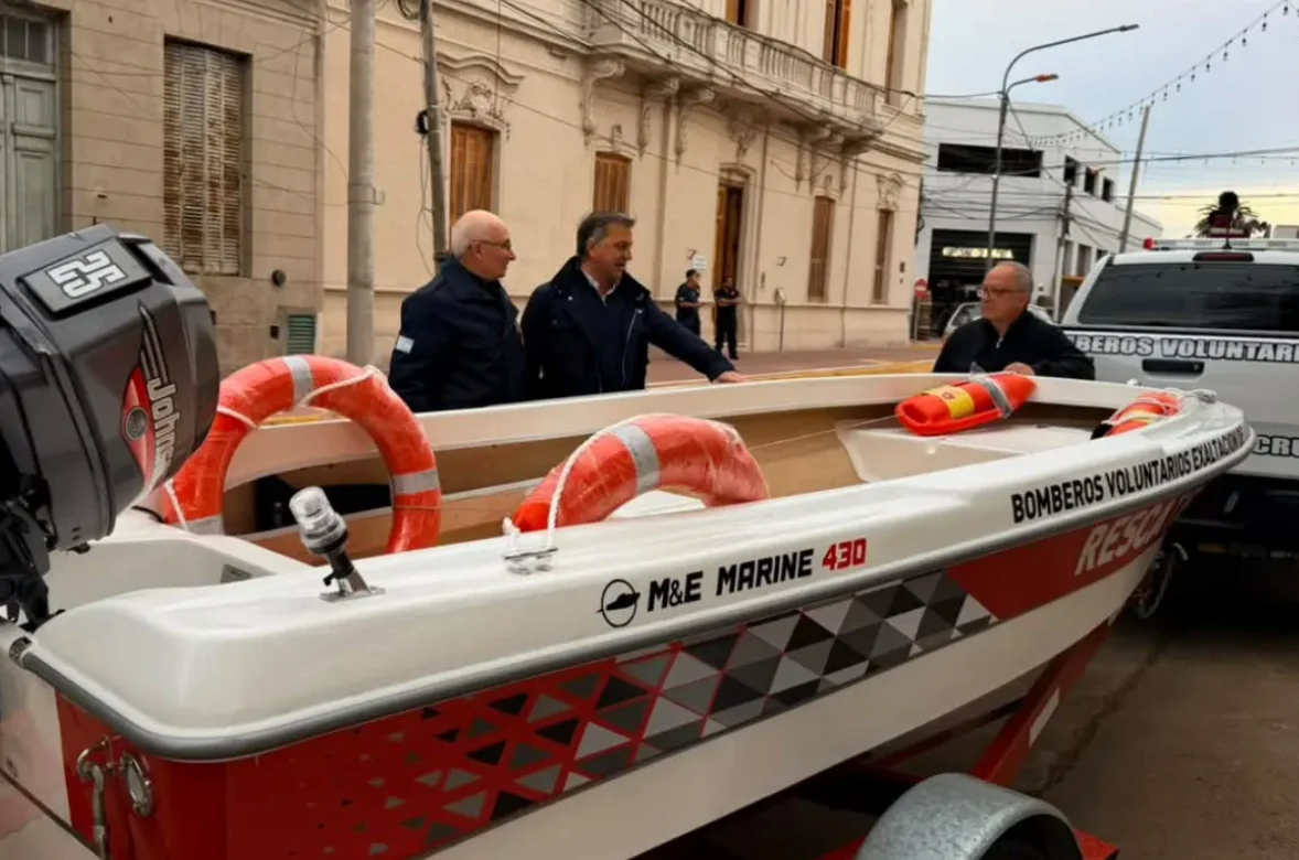 Exaltación suma equipamiento para bomberos 2