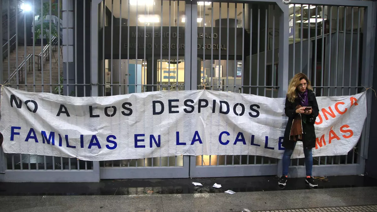 Despidos desempleo empleo público trabajo