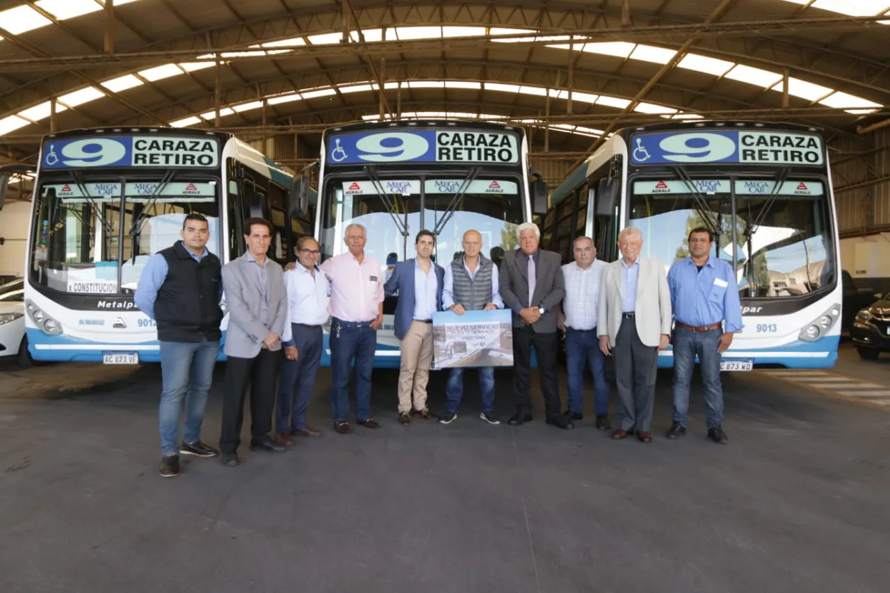 Intendente de Lanús visitó la línea 9 y presentó nuevo recorrido