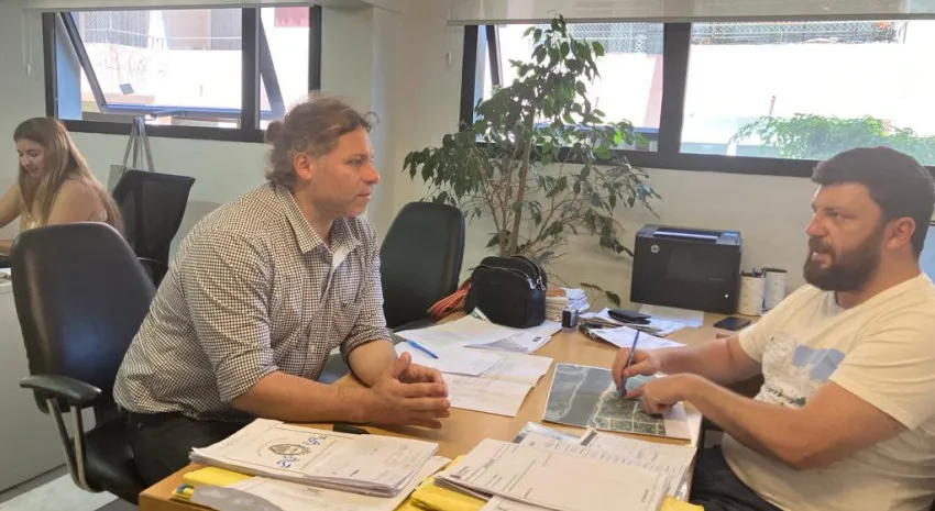 Guardia pone el foco en la regularización de la zona portuaria.