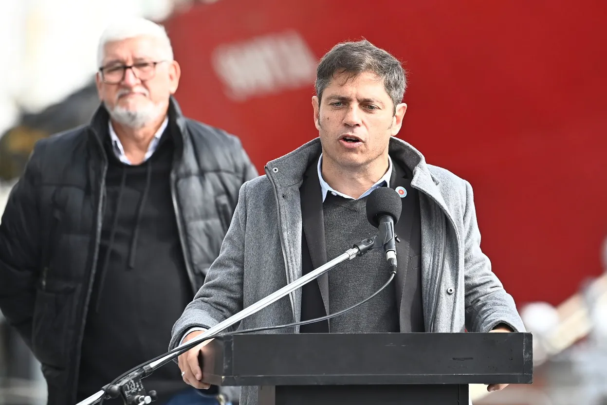El acto fue encabezado por el gobernador Axel Kicillof en el Astillero Río Santiago1 El acto fue encabezado por el gobernador Axel Kicillof en el Astillero Río Santiago1