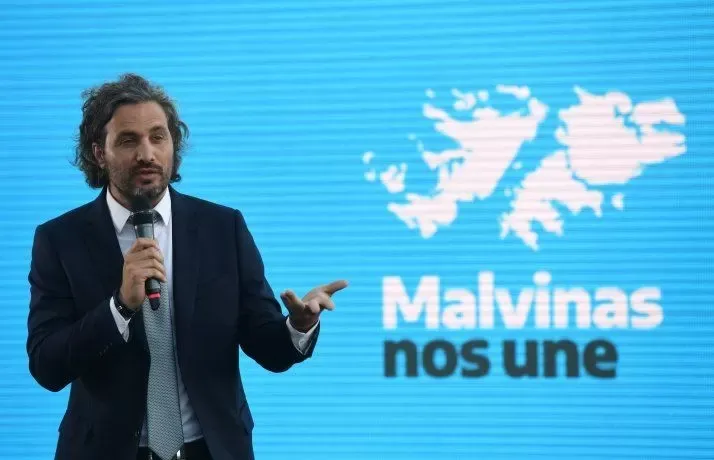 Diplomáticos y especialistas en política internacional emitieron un comunicado en respaldo a la candidatura de Massa