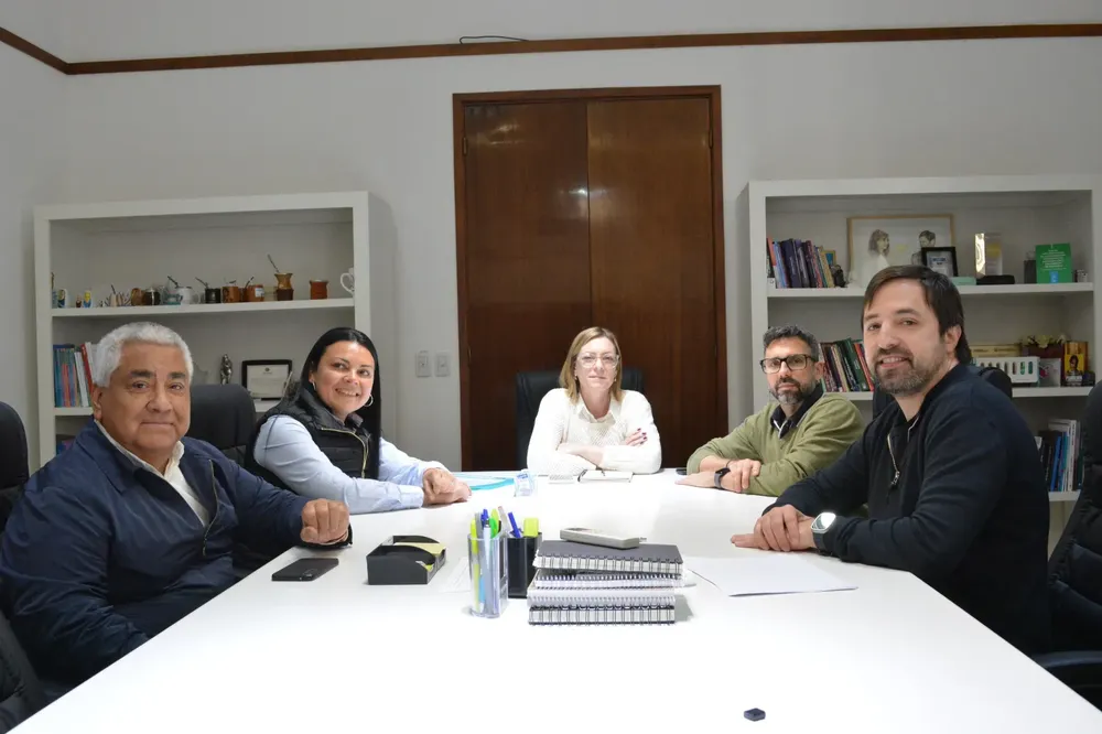 Salazar se reunió con Kreplak.