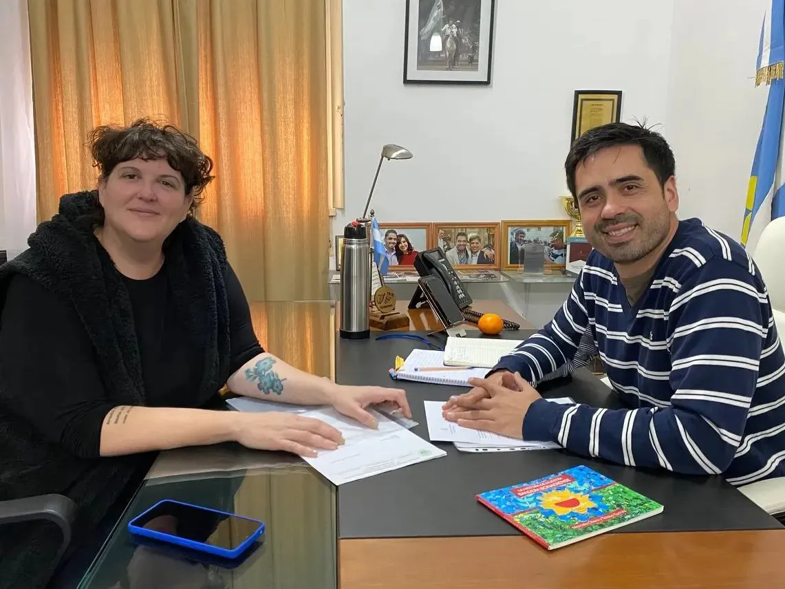 Villagrán junto a Ferrá.