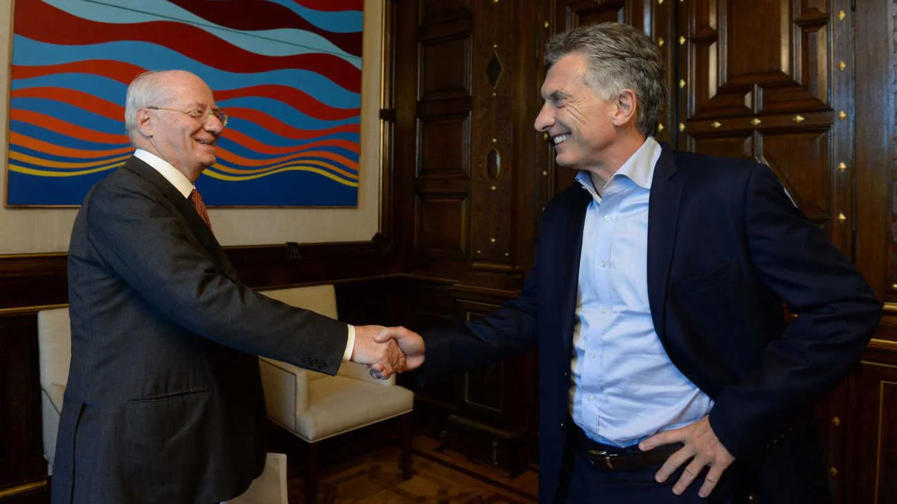 Paolo Rocca junto a Mauricio Macri