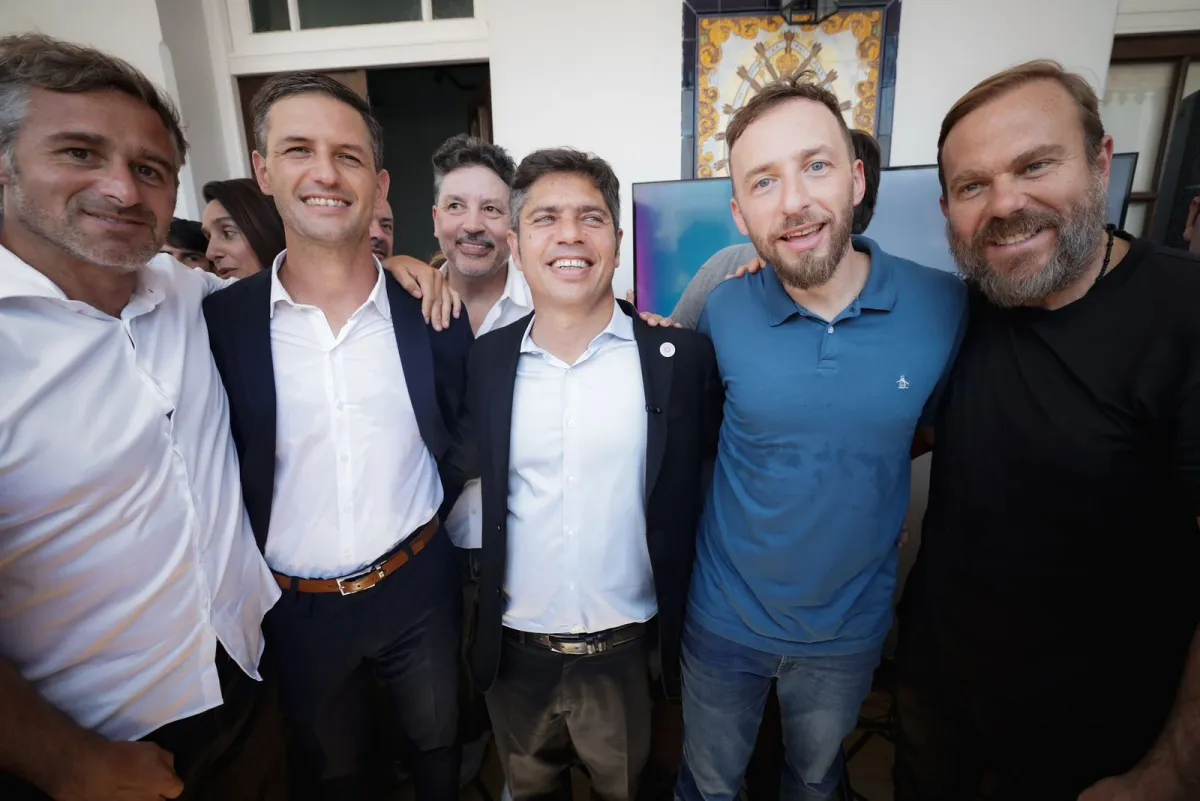 Kicillof junto a intendentes en la reinauguración del Museo Perón en Lobos.