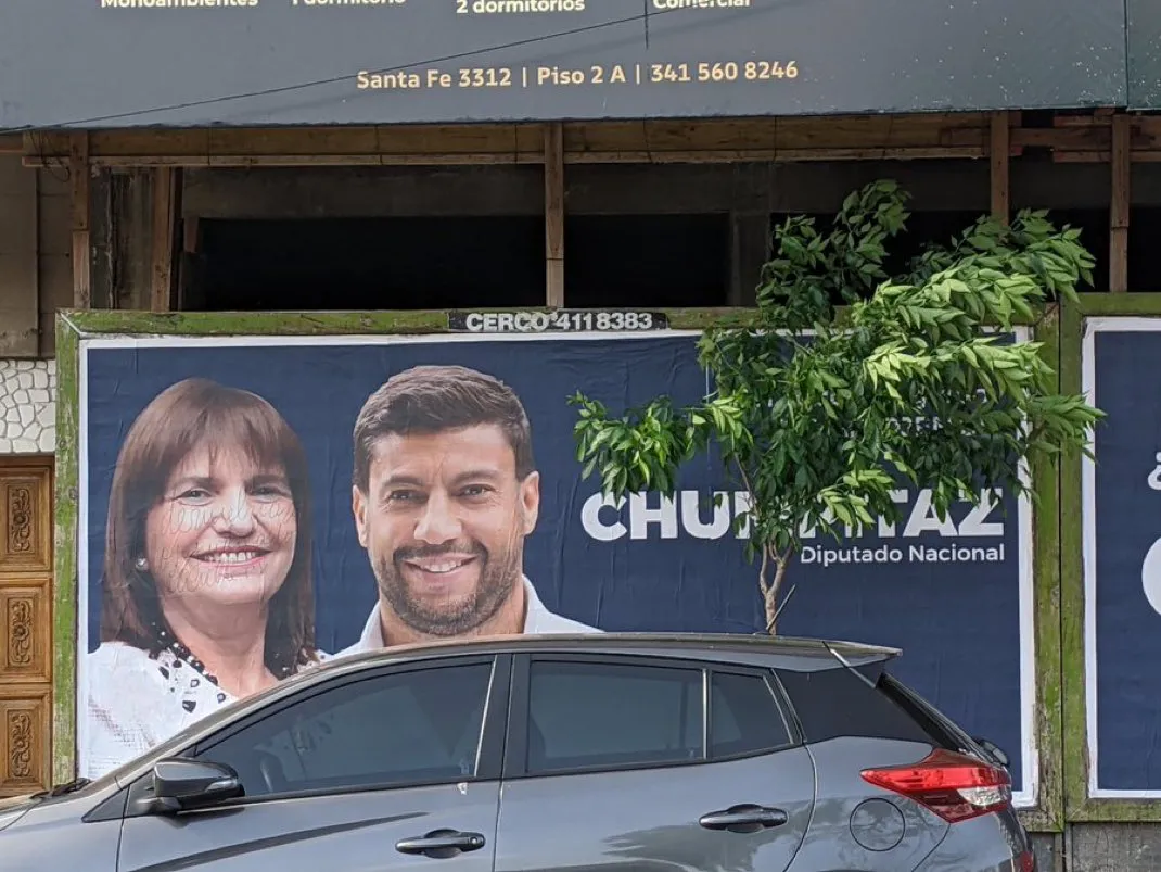 Cartelería de Chumpitaz en Santa Fe