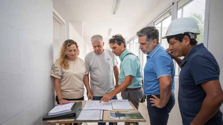Carlos Balor recorrió la ampliación del Centro de Salud N° 17