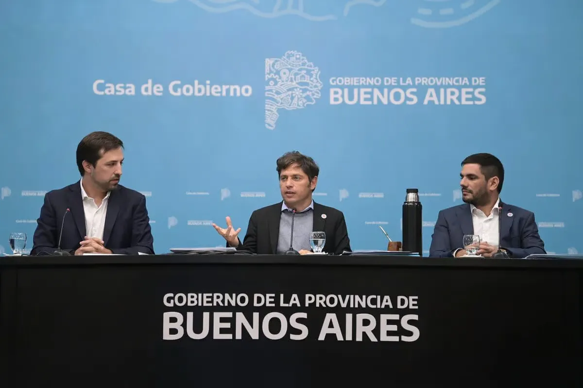 Kreplak, Kicillof y Giles