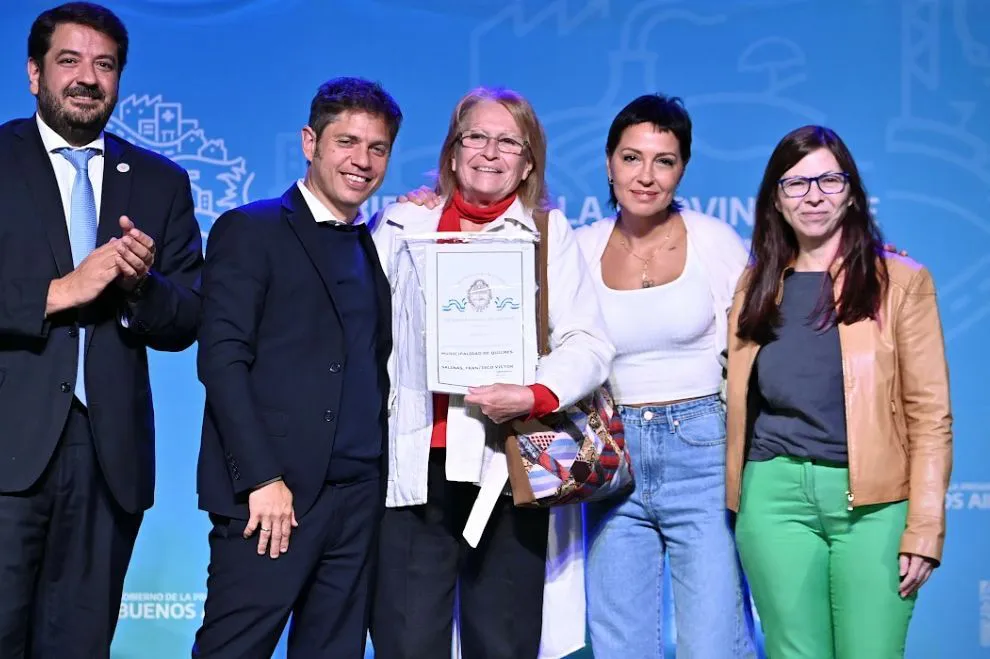 Kicillof compartió el acto con la intendenta Mayra Mendoza