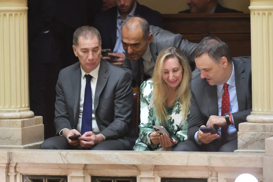 Santilli, Lule, Karina y Adorni