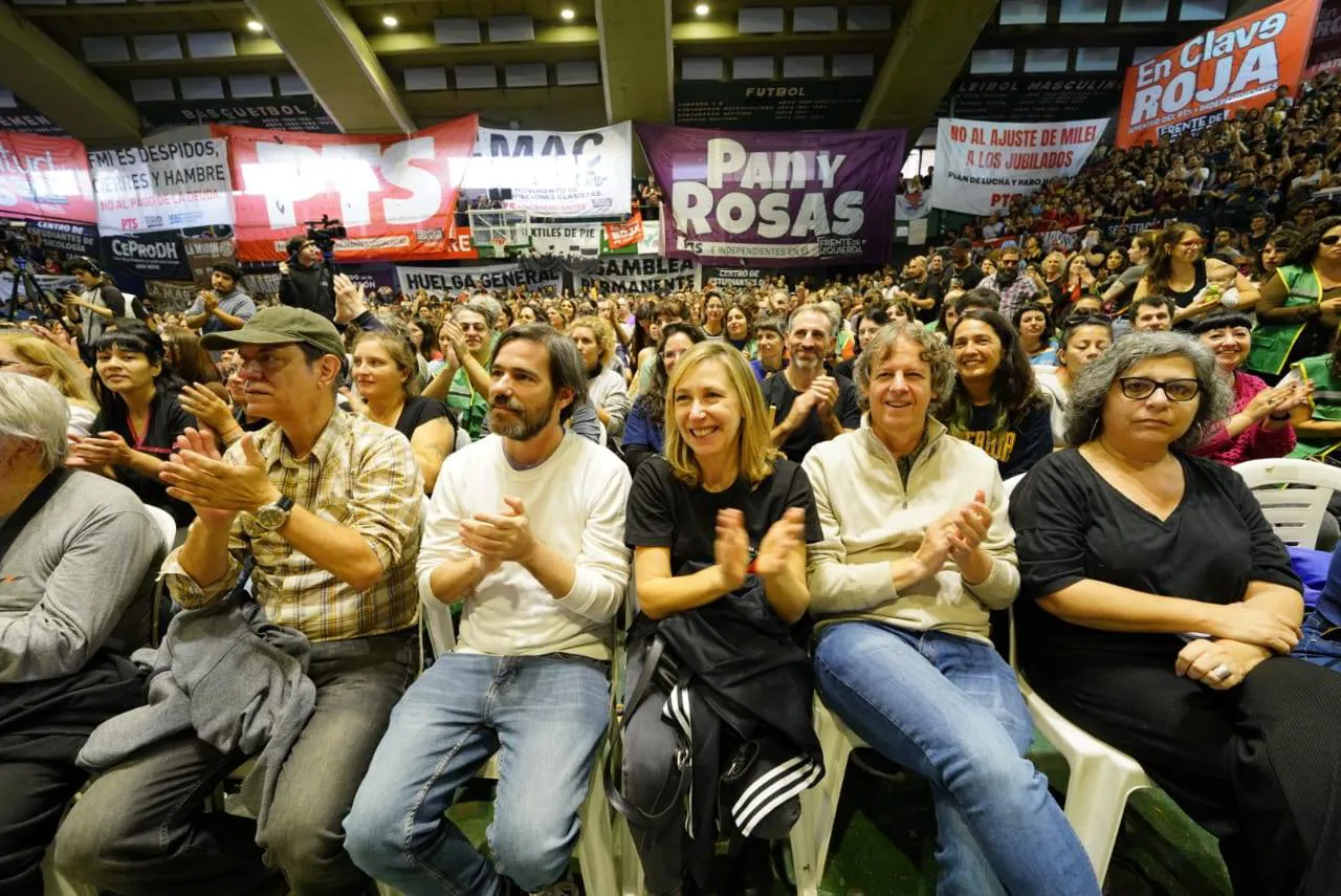 Organizaciones de izquierda del AMBA colmaron Ferro contra el ajuste de Milei