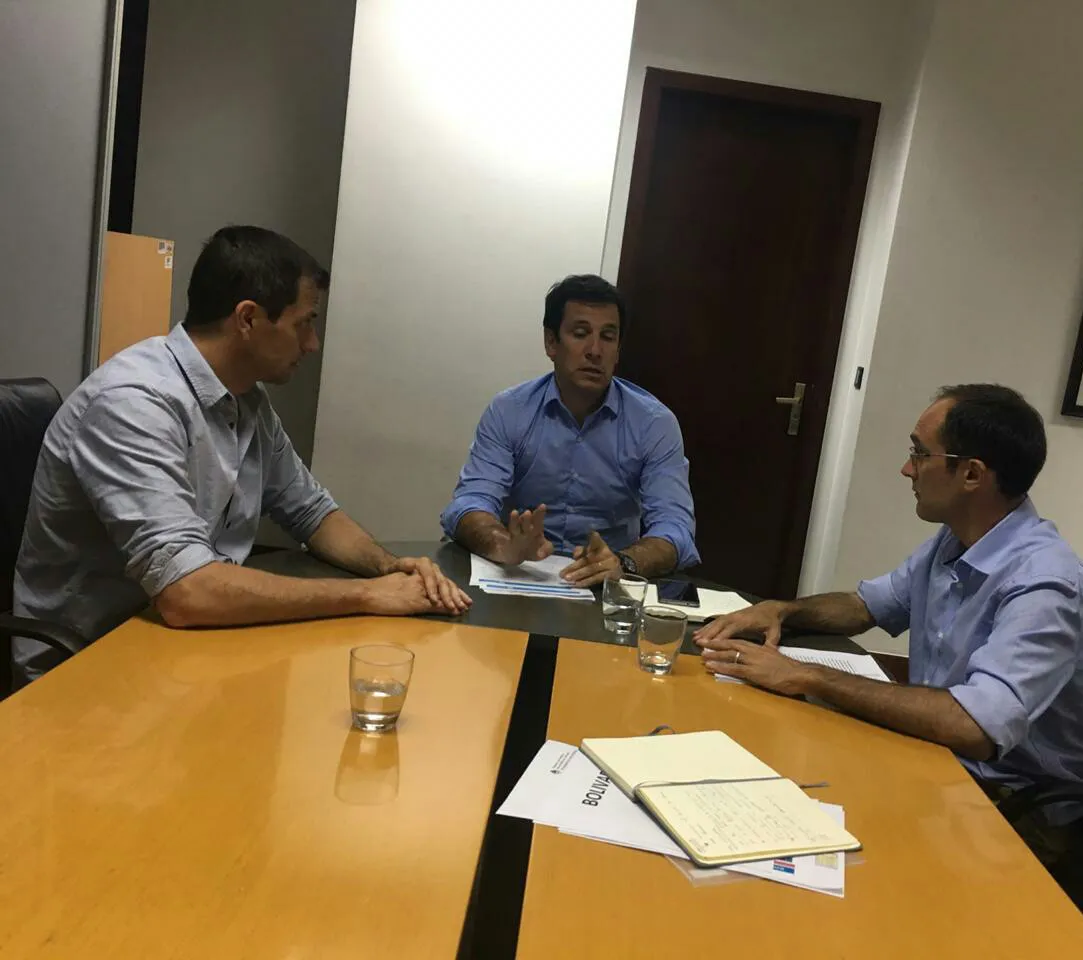 Pisano se reunió con Iván Keer