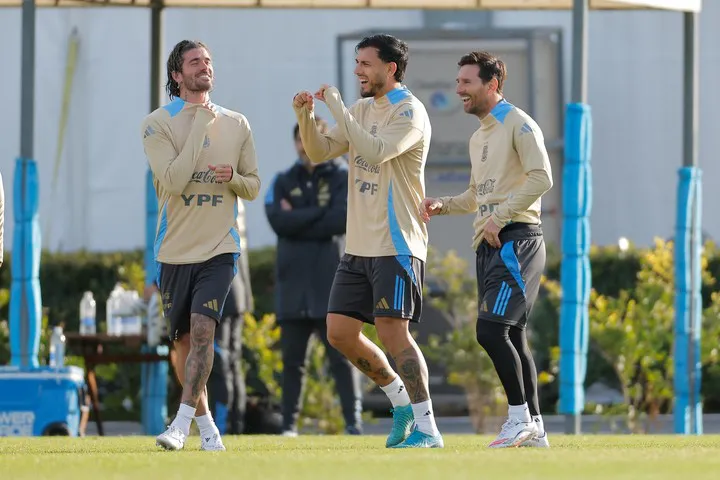 La Selección se entrena de cara a los partidos de eliminatorias.