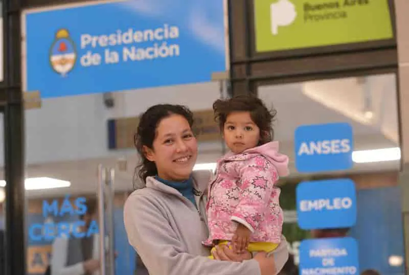 El Gobierno anunciara mañana la inclusion de 1 millon mas de niños y adolescentes en la AUH