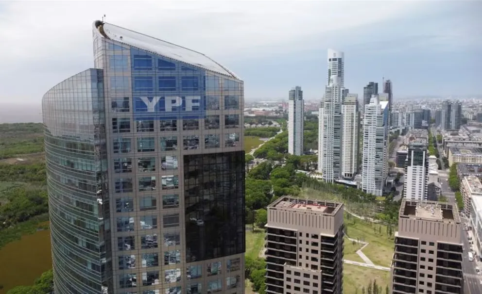 Edificio YPF