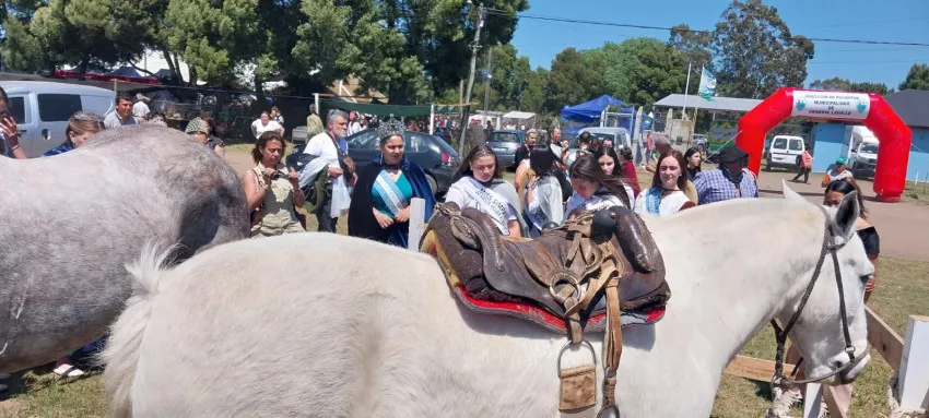Más de 5.000 personas disfrutaron de la Fiesta de la Mujer Rural en Pavón 2