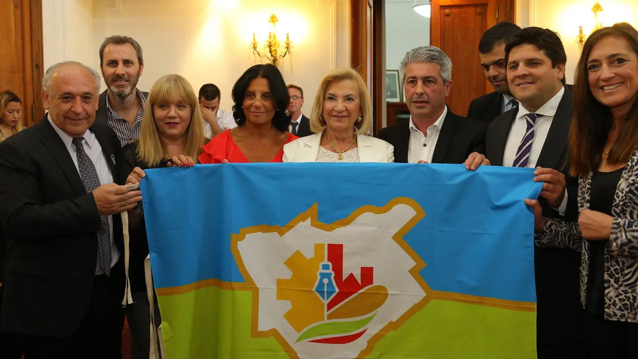 Se presentó el Himno y la Bandera de Pergamino