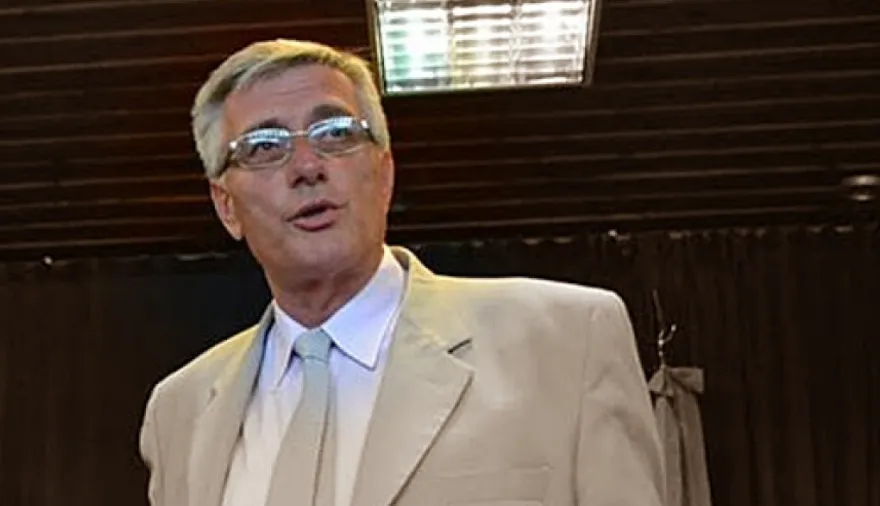 Osvaldo Dinápoli, intendente de General Belgrano