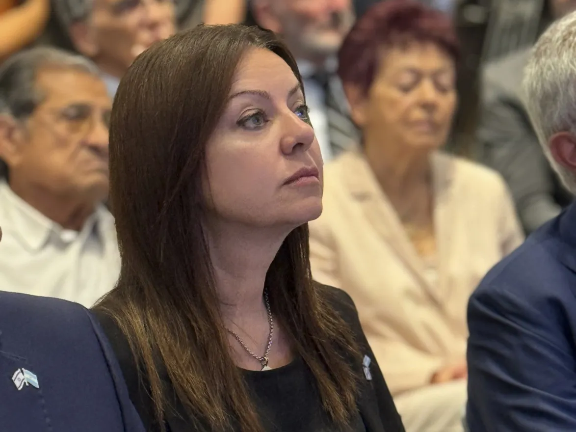 Sandra Pettovello Sandra Pettovello