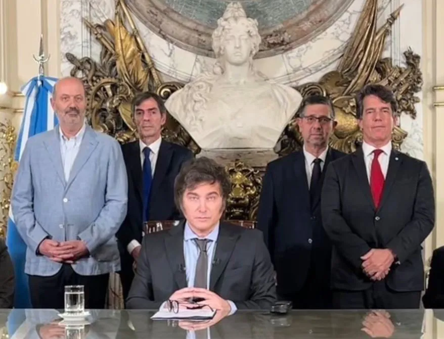 El gobierno en su etapa más crítica