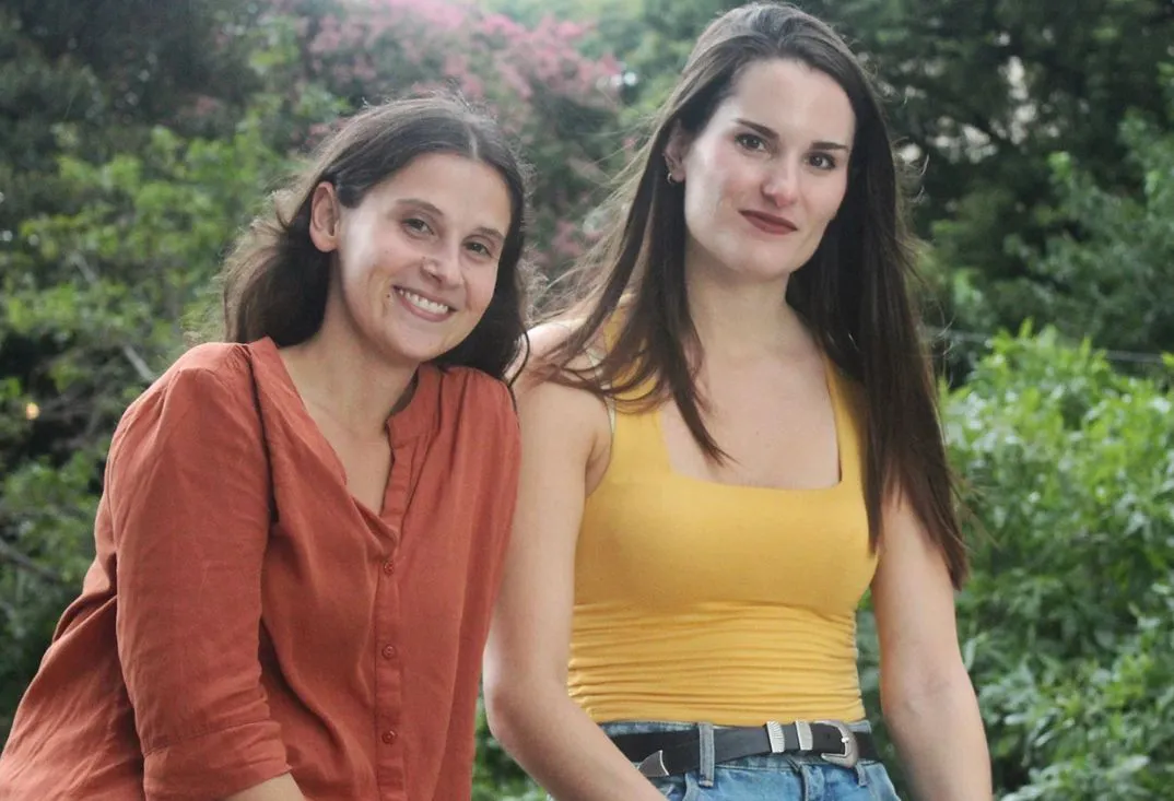 Clara Olmos y Carolina Musso