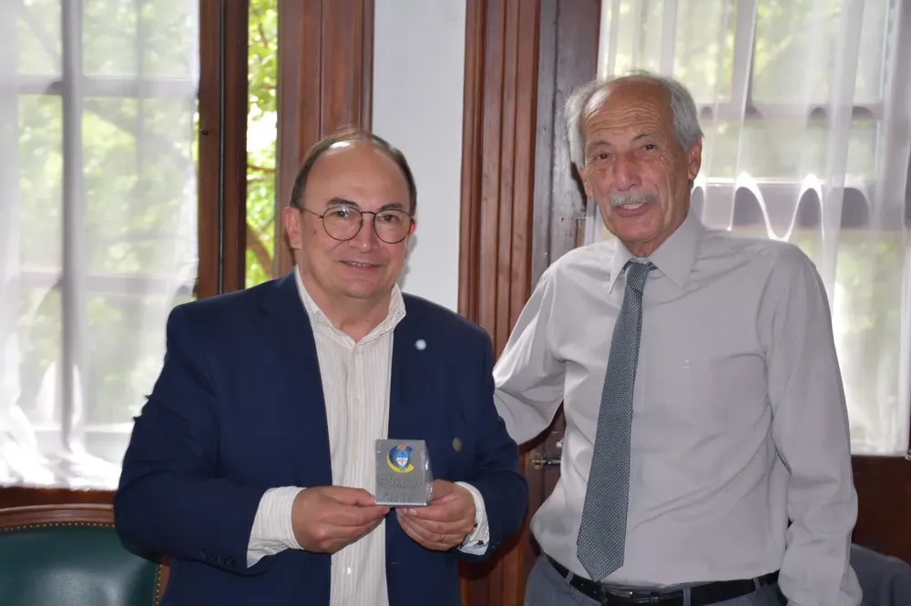 Salomón pone el foco en la construcción de viviendas.