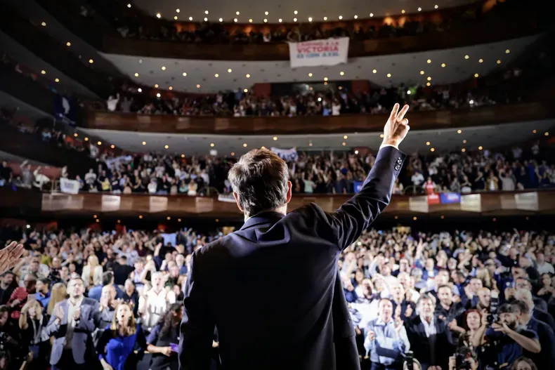 Kicillof Teatro Argentino