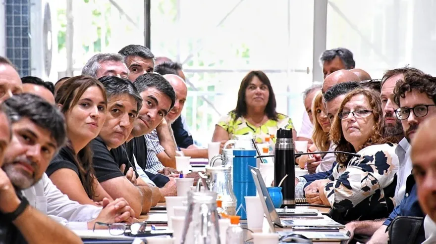 Paritaria: gremios estatales y el gobierno provincial retomaron las negociaciones