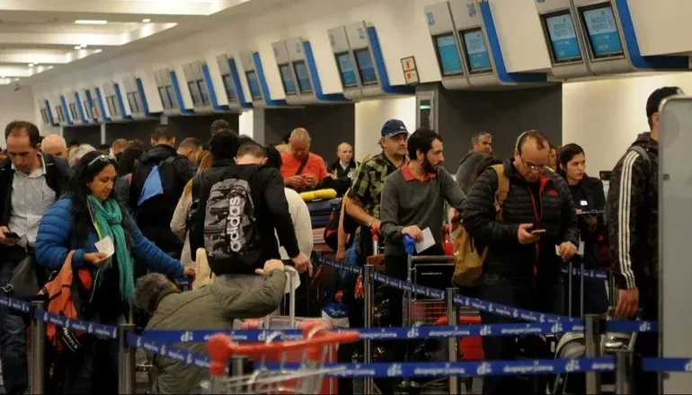 Paro en Aeropuertos