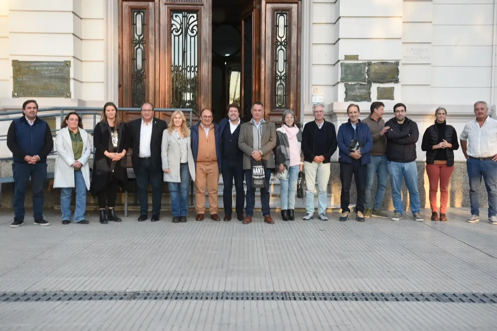 Legisladores radicales recorrieron la Séptima sección Legisladores radicales recorrieron la Séptima sección