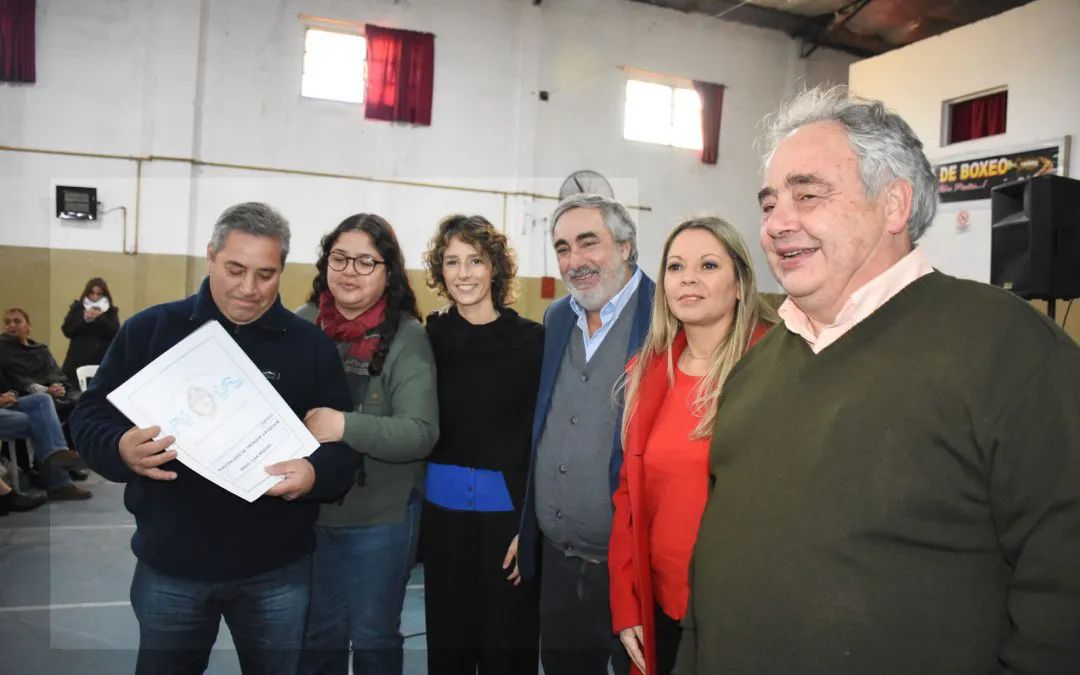 Intendente Fernández: “Llevamos entregadas 529 escrituras”