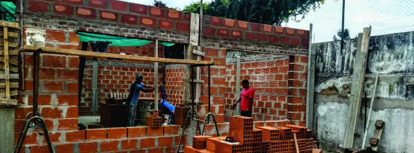 Olaeta avanza con obras en escuelas y caminos